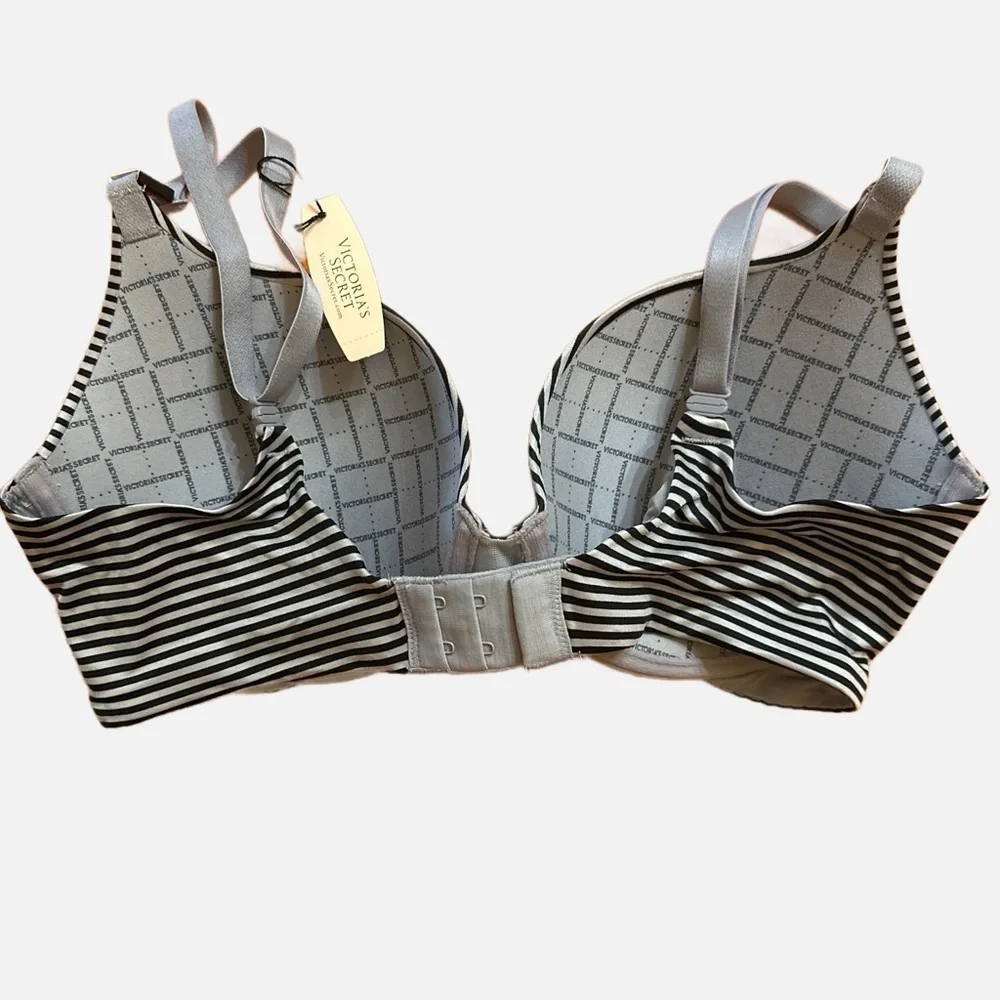 NWT Victoria’s Secret Bra, 34D - Picture 2 of 2